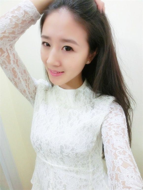 初久与歌的第一张照片--邢台相亲服务中心