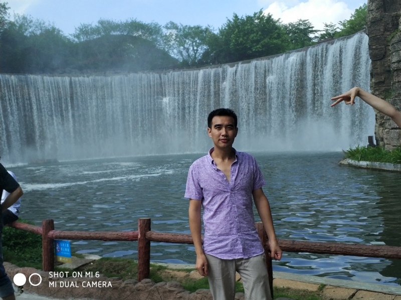 追梦人的第一张照片--邢台相亲服务中心