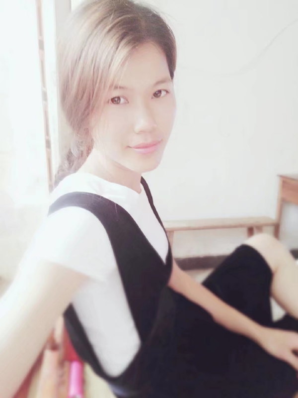 婷婷的第一张照片--邢台相亲服务中心