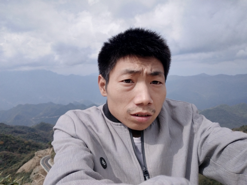 向后半生奋斗的第一张照片--邢台相亲服务中心