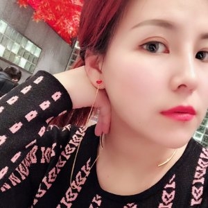 薇薇的第一张照片--邢台相亲服务中心