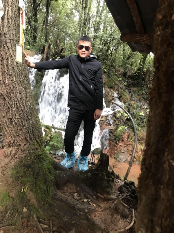 譕忄的第一张照片--邢台相亲服务中心