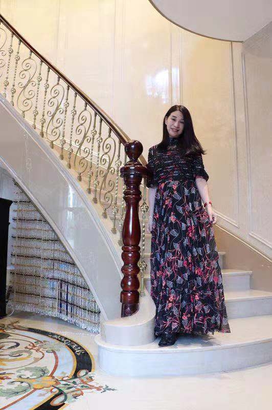 馨儿的第三张照片--邢台相亲服务中心