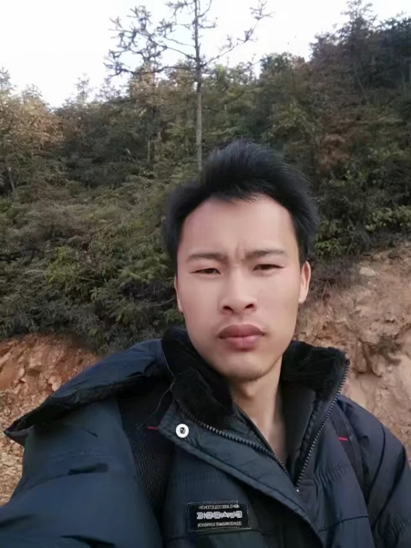 高富帅的第一张照片--邢台相亲服务中心