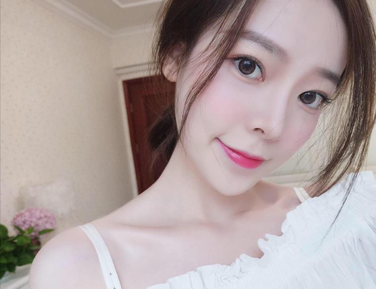 美伊i的第一张照片--邢台相亲服务中心