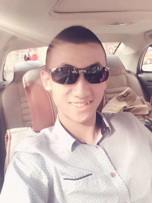 风雨的第一张照片--邢台相亲服务中心