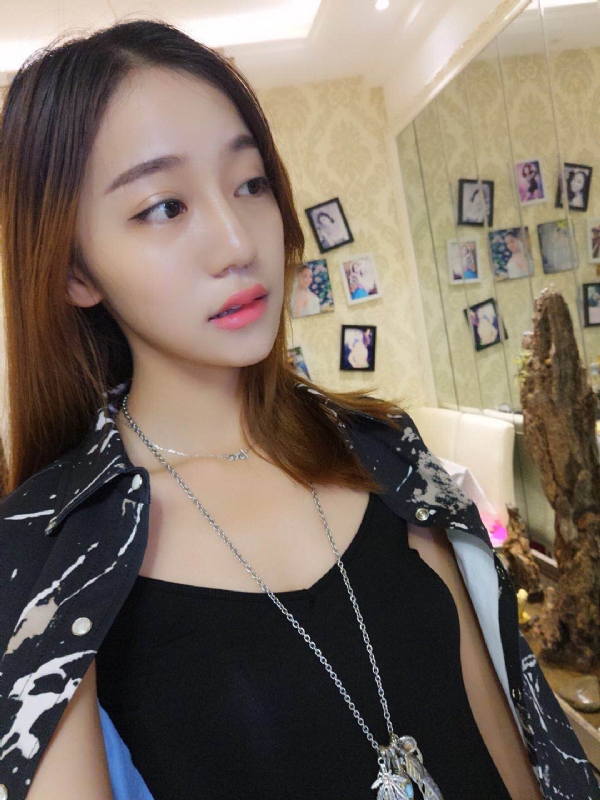 凉兮的第一张照片--邢台相亲服务中心