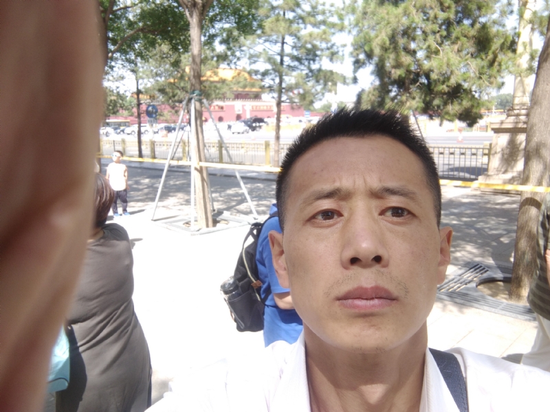 刘红兵的第一张照片--邢台相亲服务中心