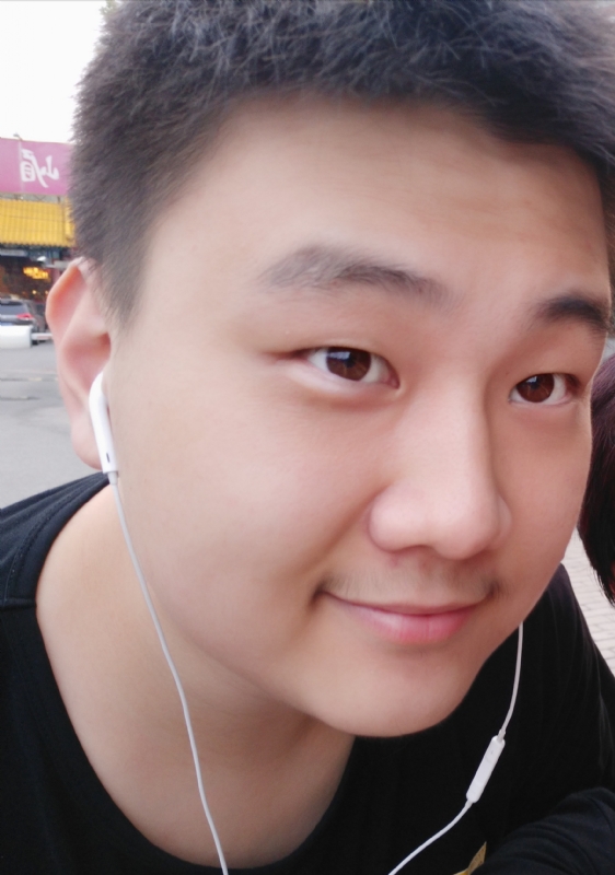 枫叶的第一张照片--邢台相亲服务中心