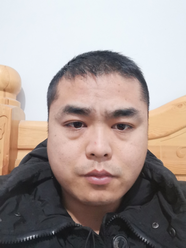 真诚的第一张照片--邢台相亲服务中心