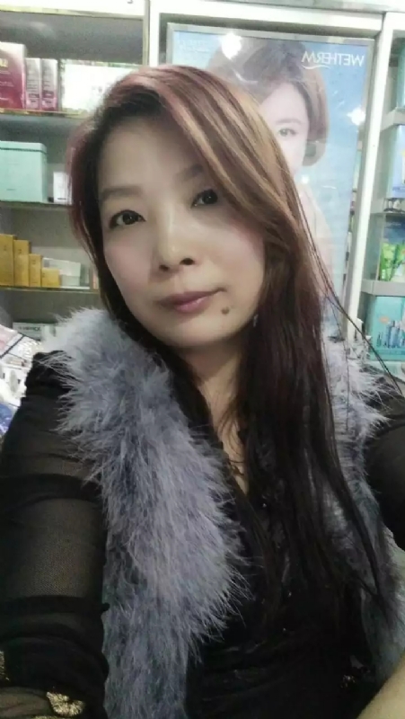 胡静的第三张照片--邢台相亲服务中心