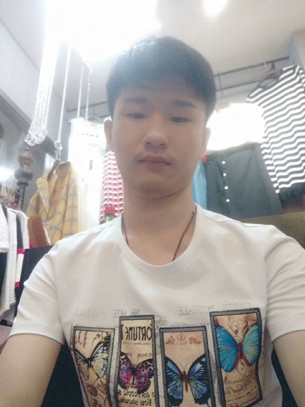 许你一世的第一张照片--邢台相亲服务中心