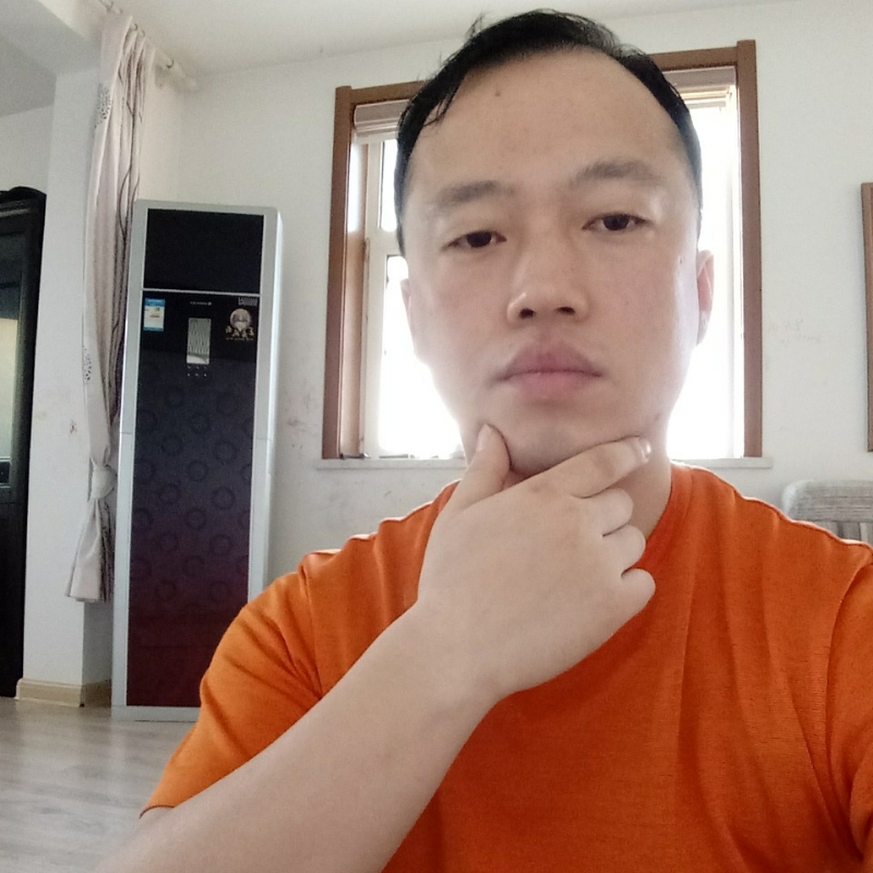 爱热闹的人的第一张照片--邢台相亲服务中心