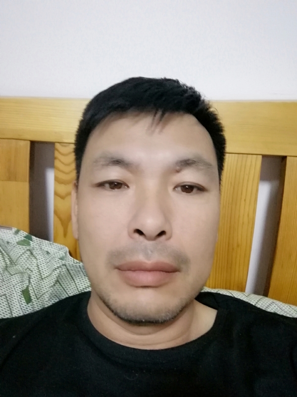 不爱当牛的第一张照片--邢台相亲服务中心