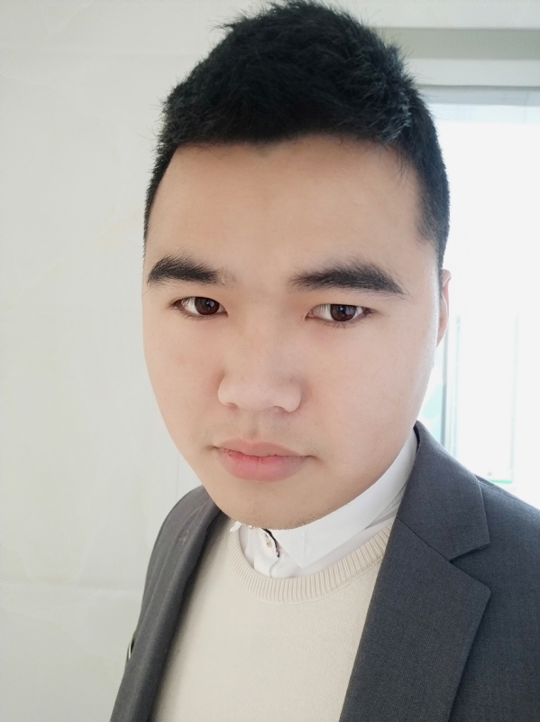 啊辉的第一张照片--邢台相亲服务中心