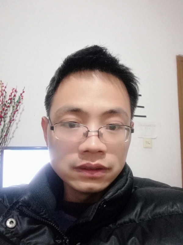 明月天涯的第一张照片--邢台相亲服务中心