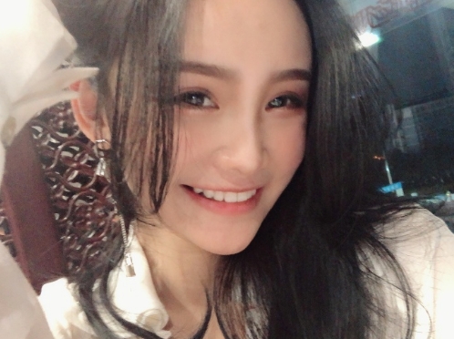 紫薇的第一张照片--邢台相亲服务中心