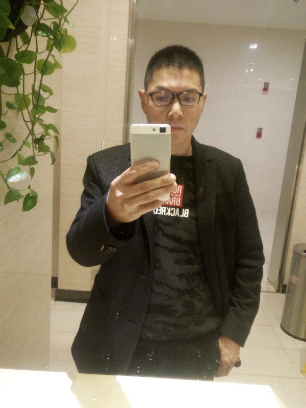 顺其自然的第一张照片--邢台相亲服务中心