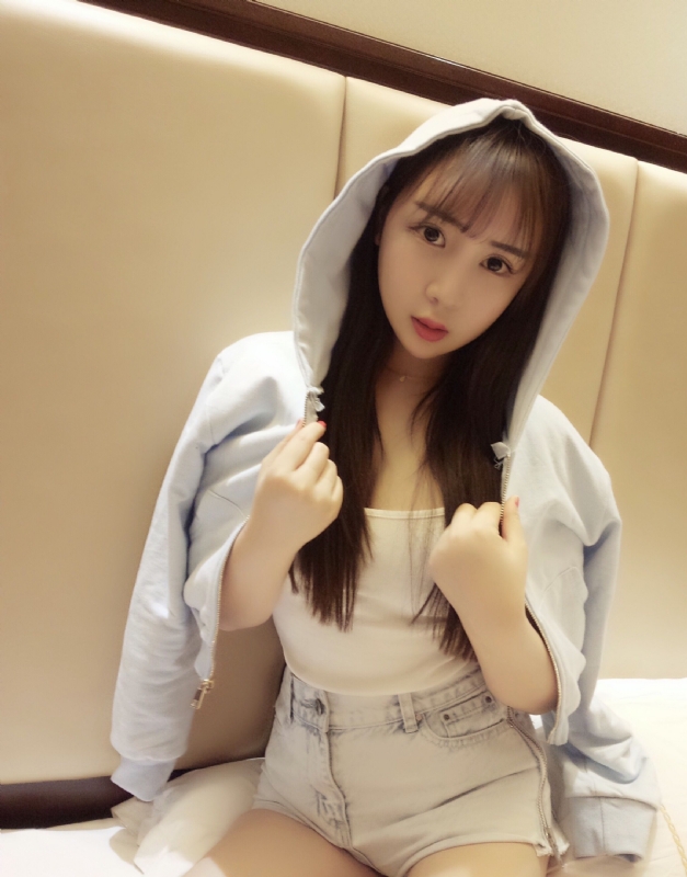 琪琪的第一张照片--邢台相亲服务中心