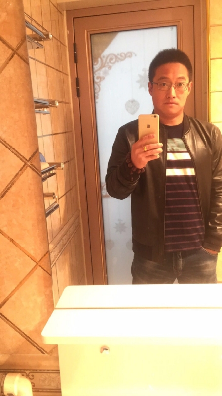 华灯初下的第一张照片--邢台相亲服务中心