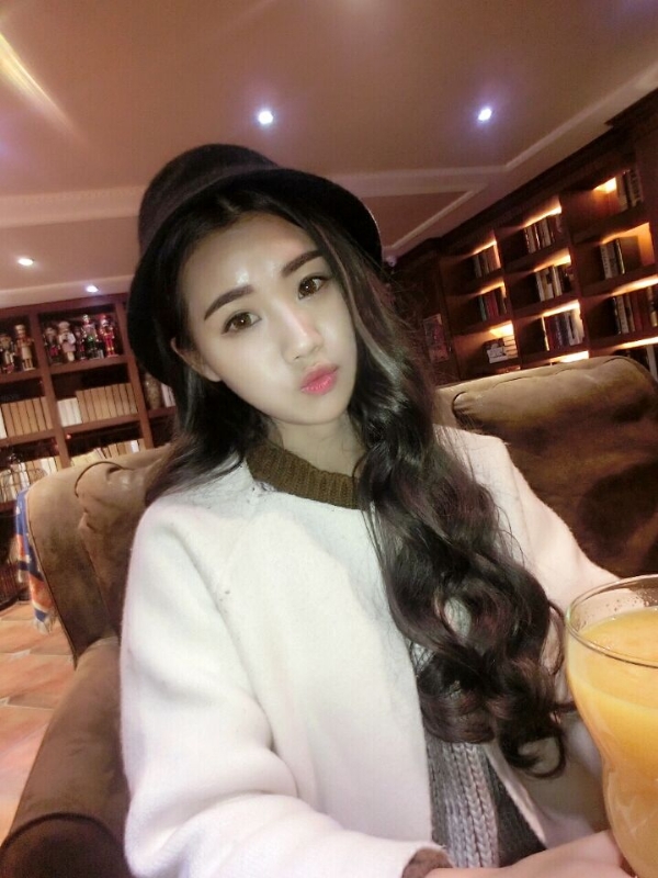 气质小妹的第三张照片--邢台相亲服务中心