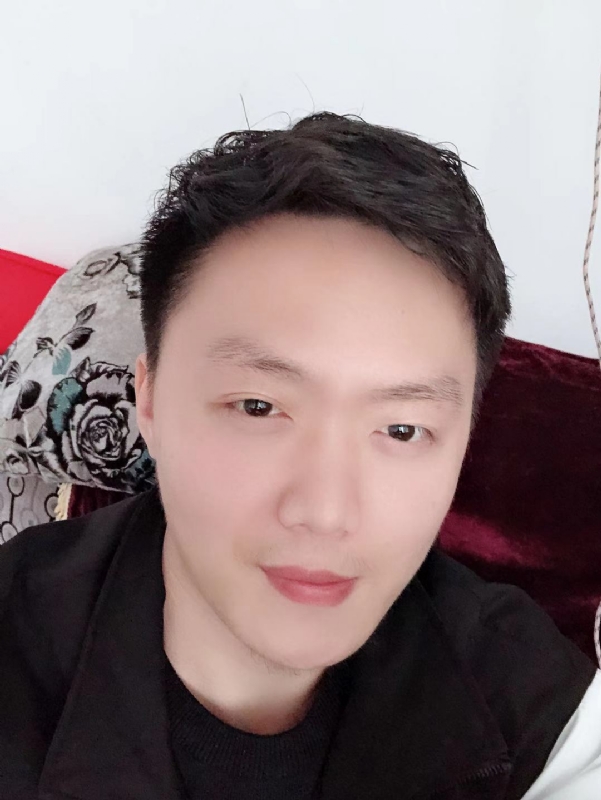 执迷的鲸鱼的第一张照片--邢台相亲服务中心