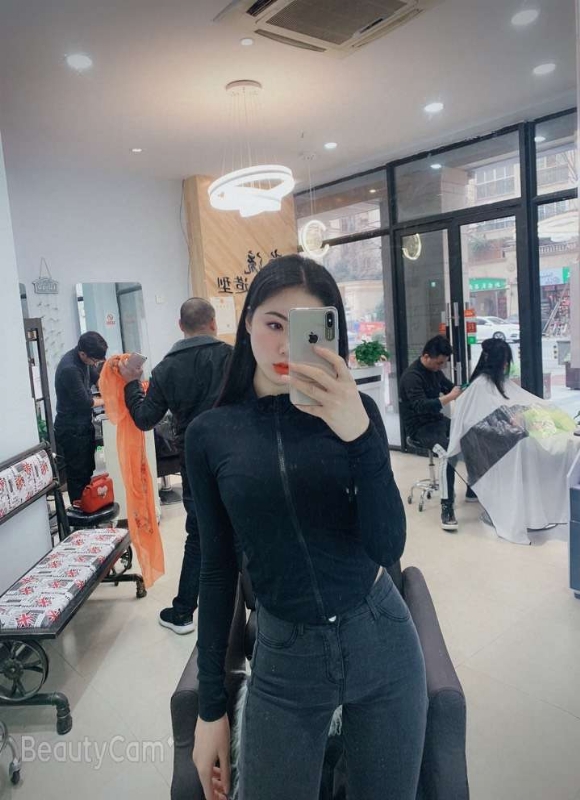 婷婷的第四张照片--邢台相亲服务中心