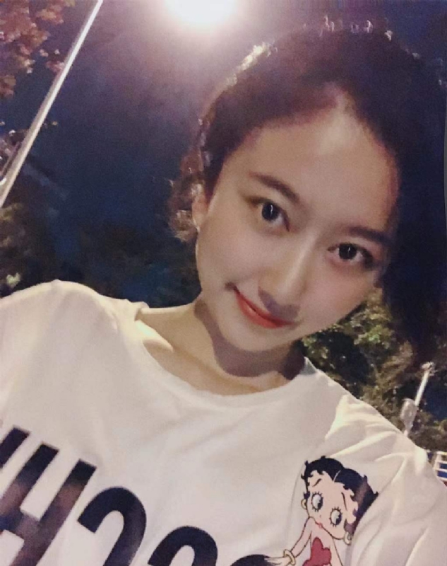 佳佳的第一张照片--邢台相亲服务中心