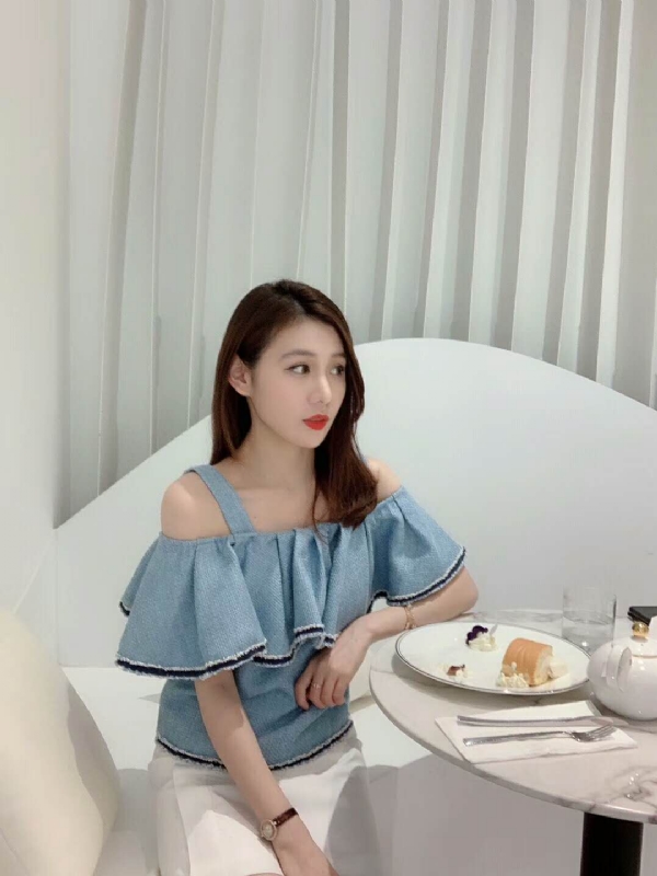 Emily的第一张照片--邢台相亲服务中心