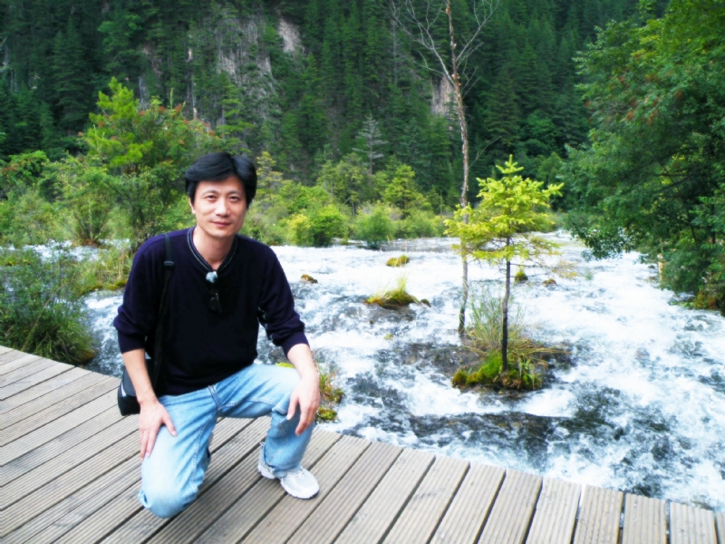 霞飞哥的第一张照片--邢台相亲服务中心