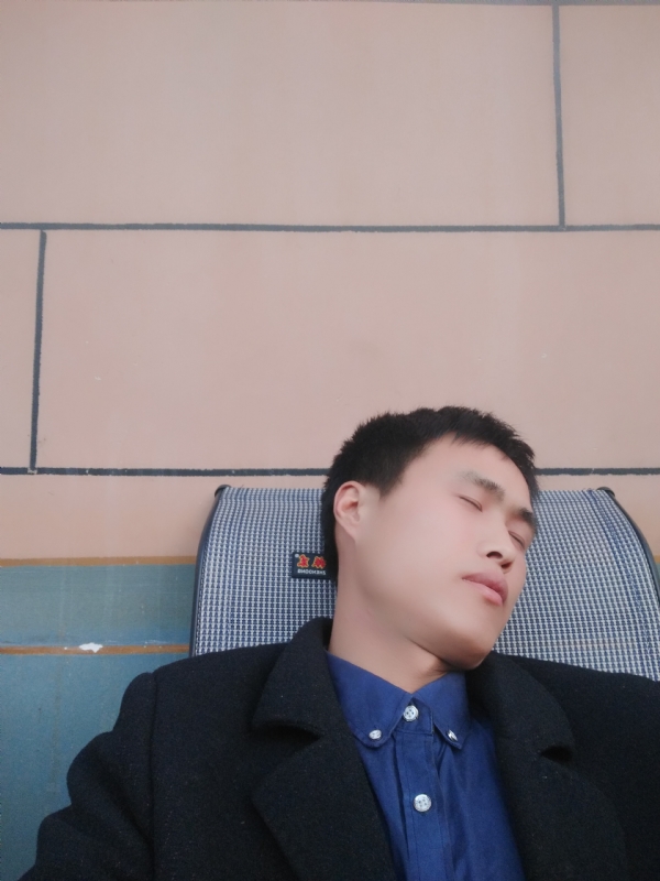 有钱爱情才能长久的第一张照片--邢台相亲服务中心