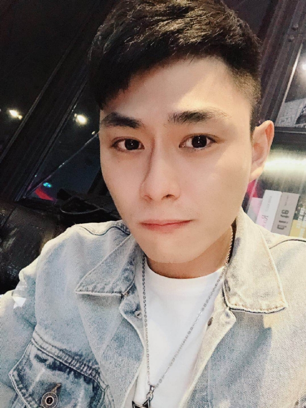 浩浩的第一张照片--邢台相亲服务中心