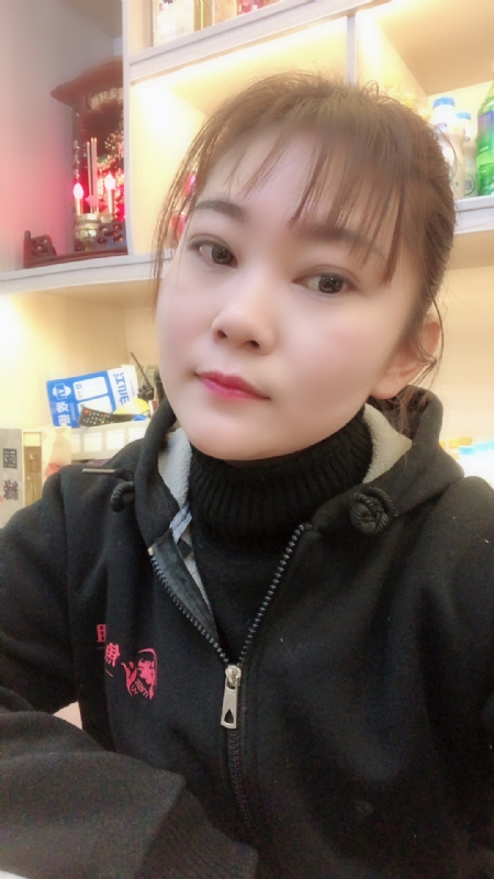 泡沫的第一张照片--邢台相亲服务中心