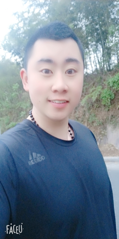 帅小伙的第一张照片--邢台相亲服务中心