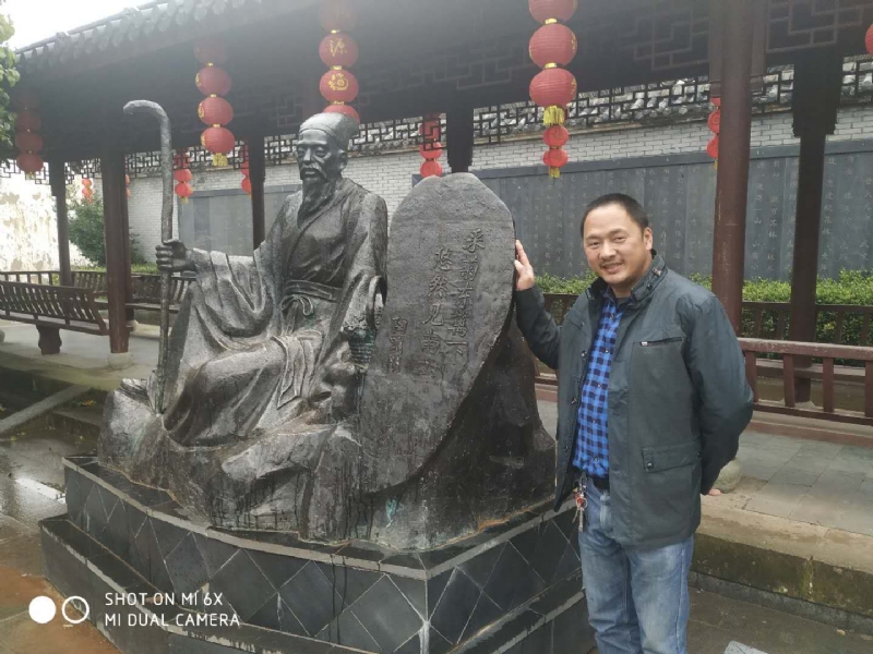 王鑫的第一张照片--邢台相亲服务中心