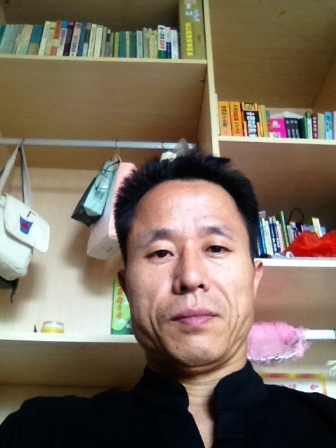 龙三少的第一张照片--邢台相亲服务中心