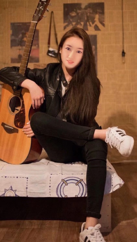 水中月的第一张照片--邢台相亲服务中心