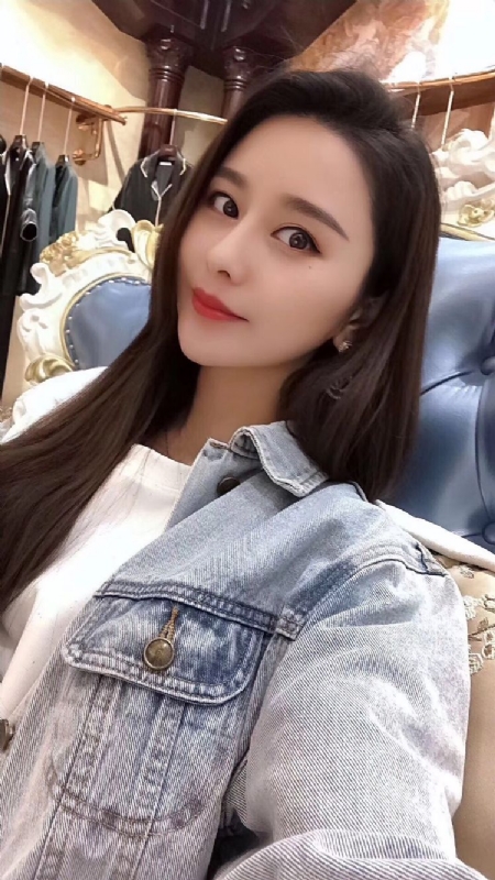 李珊珊的第一张照片--邢台相亲服务中心