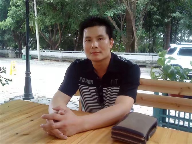 贴身爱人的第一张照片--邢台相亲服务中心