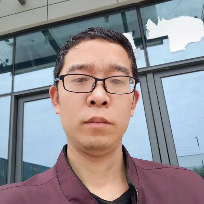 眼镜的第一张照片--邢台相亲服务中心