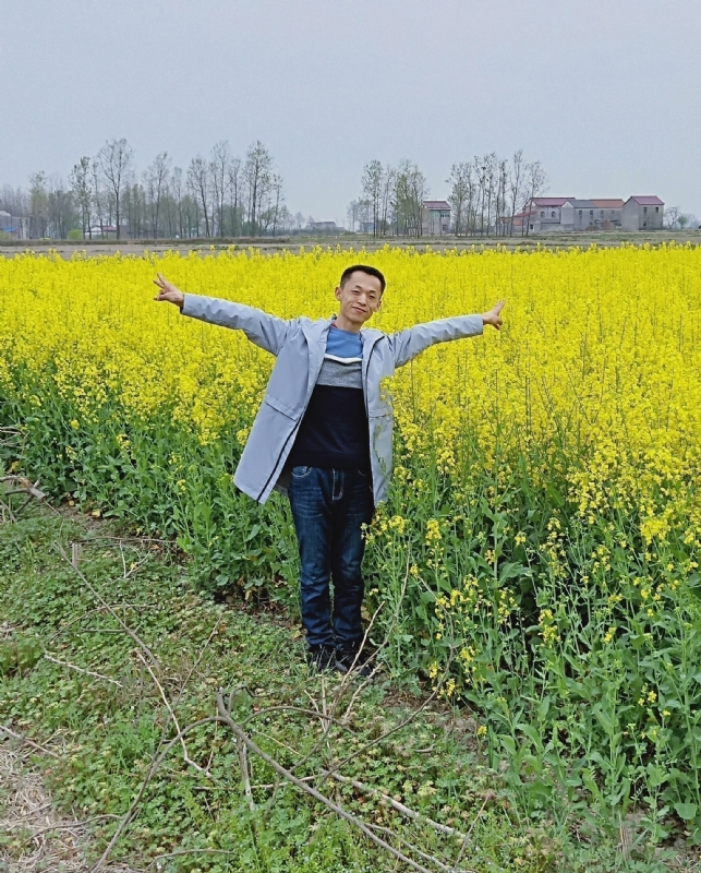 一个真诚的男士的第一张照片--邢台相亲服务中心