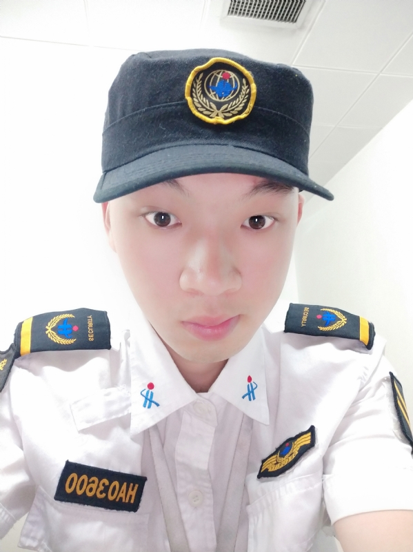 龙龙的第一张照片--邢台相亲服务中心