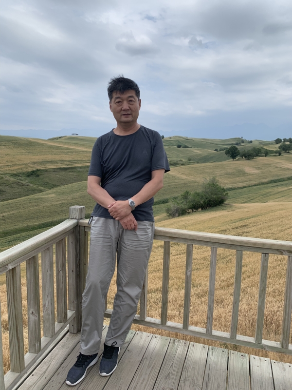 顺其自然的第一张照片--邢台相亲服务中心