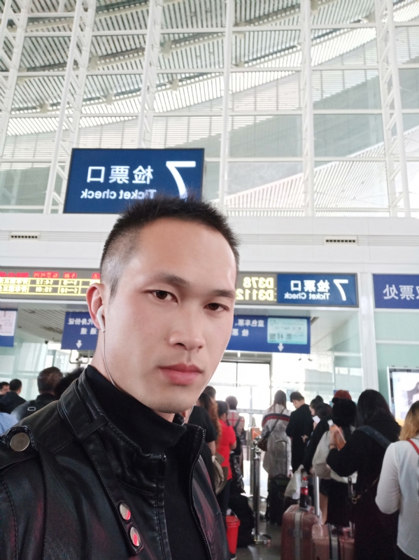 一叶知秋的第一张照片--邢台相亲服务中心