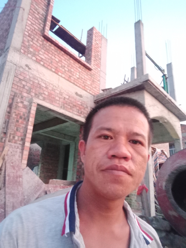 浅笑的第二张照片--邢台相亲服务中心