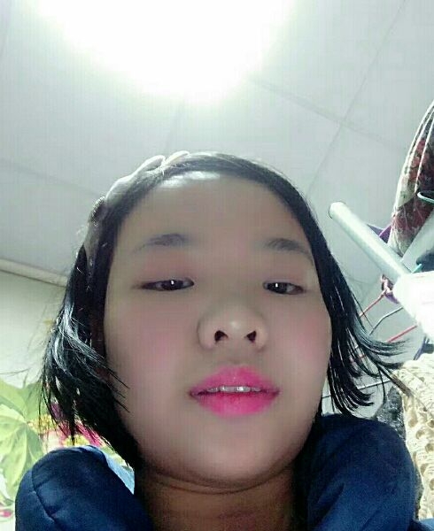 依依的第一张照片--邢台相亲服务中心