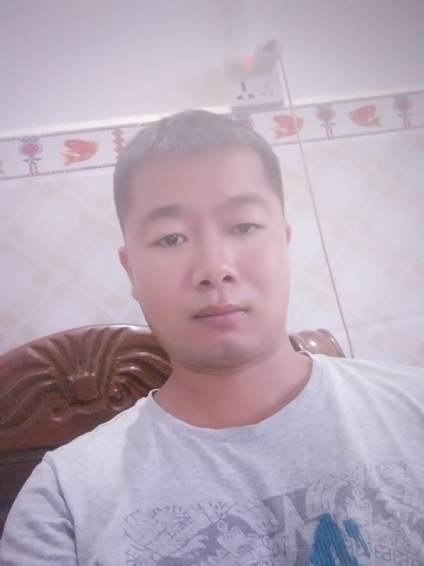 心雨的第一张照片--邢台相亲服务中心