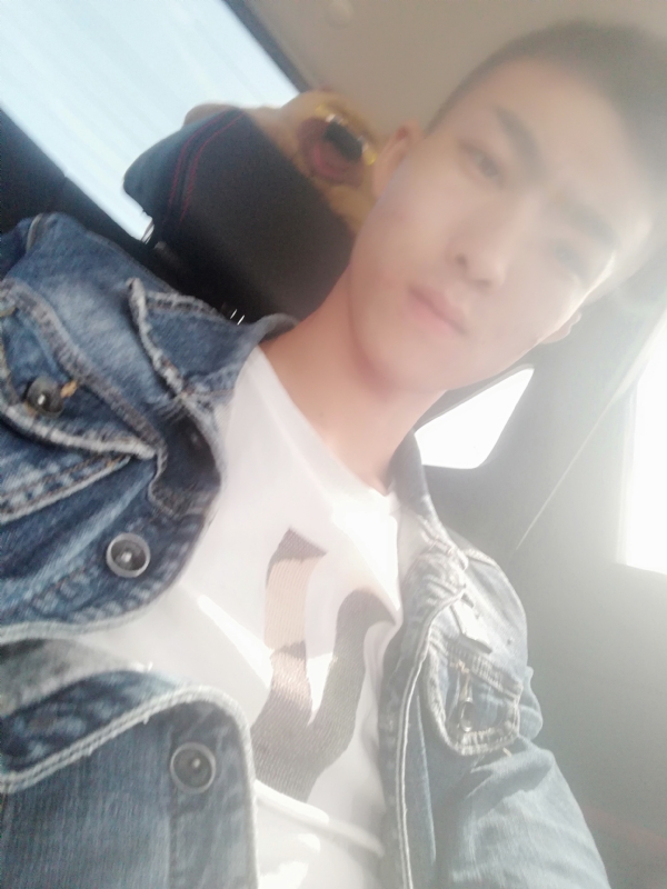 傻雕的第一张照片--邢台相亲服务中心