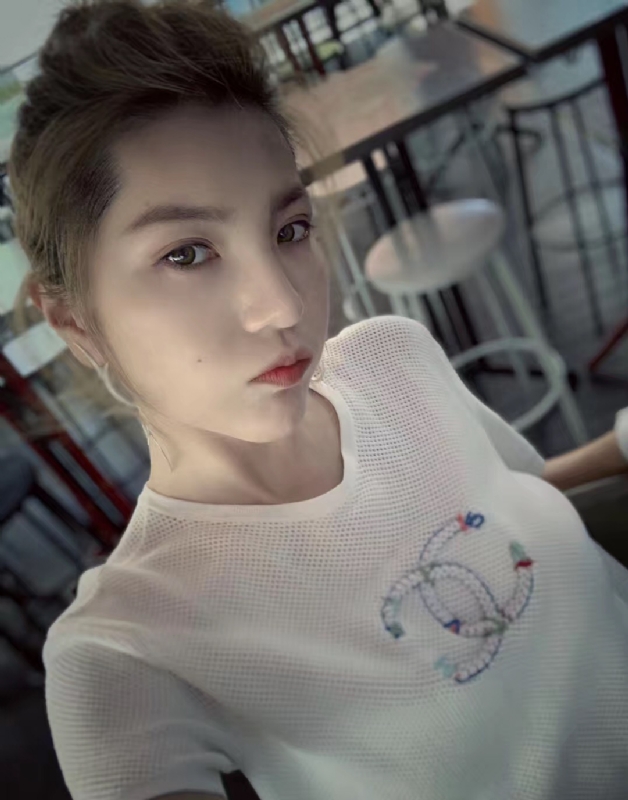 冷冷清秋的第一张照片--邢台相亲服务中心