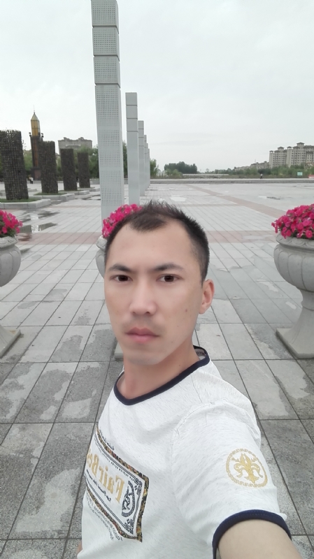 天平的第一张照片--邢台相亲服务中心